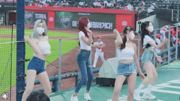 210822 치어리더 김한나 김현지 이이슬 임혜진 직캠 비디오 썸네일 이미지