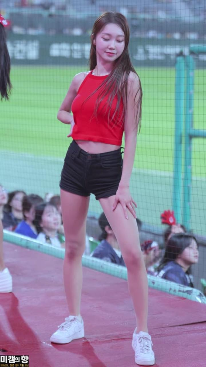 240731 치어리더 박담비 직캠 (2) 비디오 썸네일 이미지