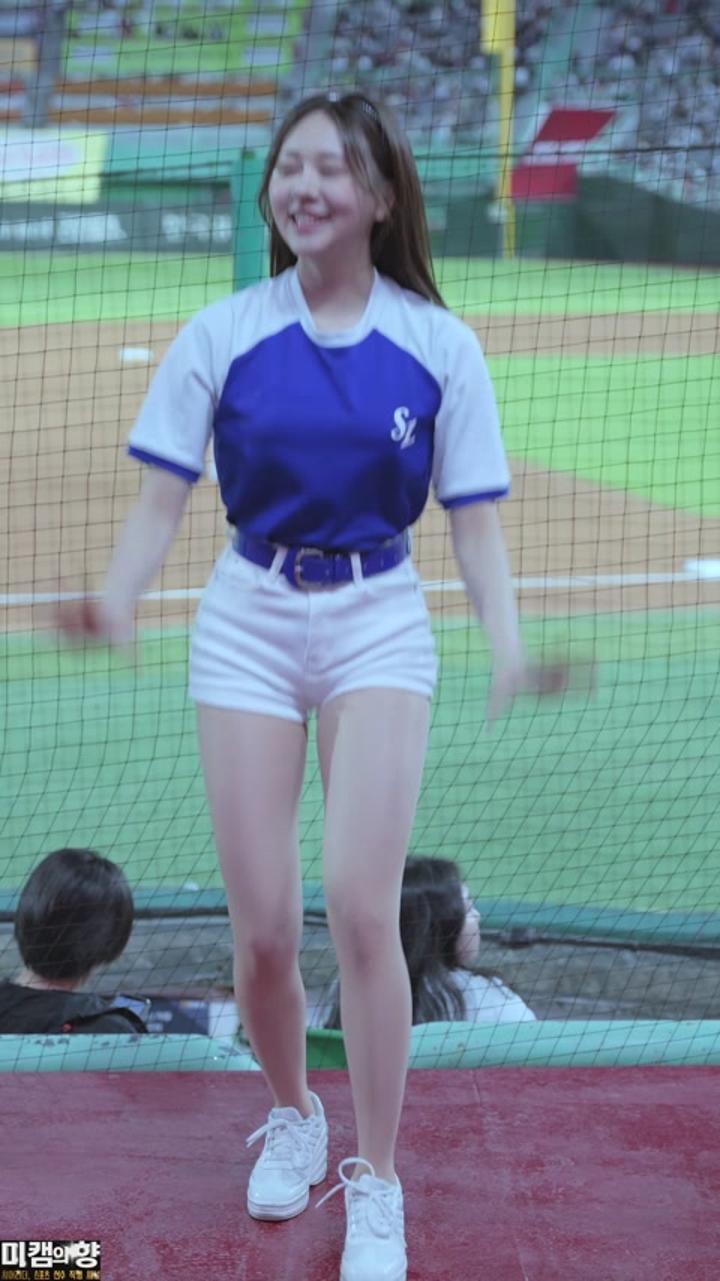 240514 치어리더 김가현 직캠 (8) 비디오 썸네일 이미지