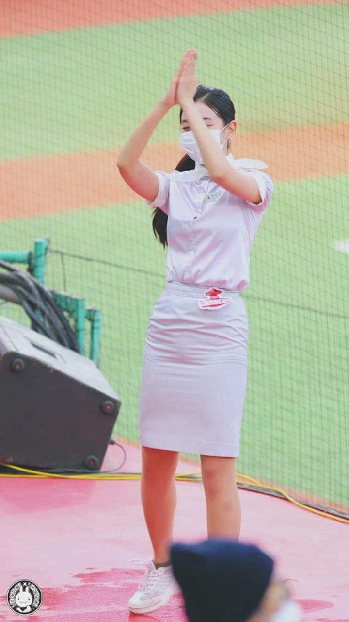 210517 치어리더 목나경 직캠 비디오 썸네일 이미지