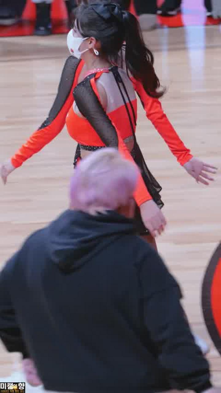 221231 치어리더 김이서 직캠 (8) 비디오 썸네일 이미지