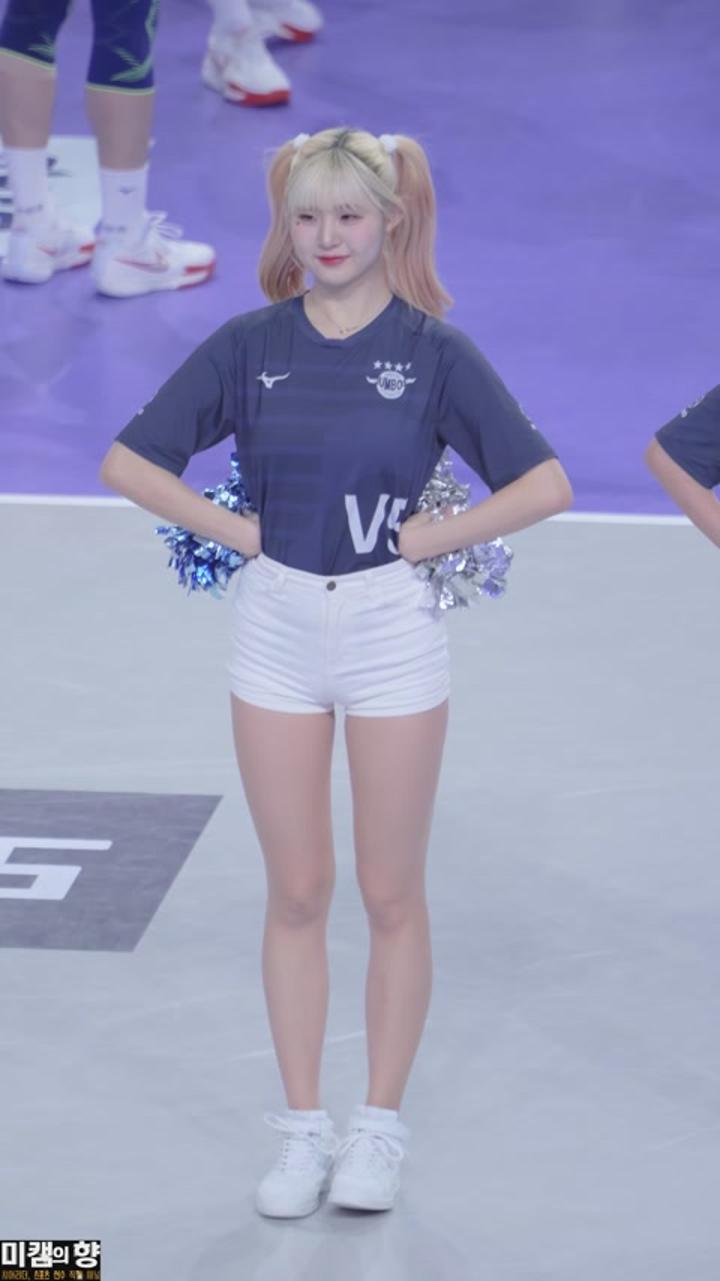 240223 치어리더 안혜지 직캠 비디오 썸네일 이미지