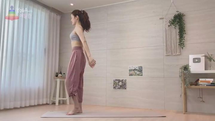 집에서 할 수 있는 50분 빈야사 요가 (땀 많이 나 비디오 썸네일 이미지