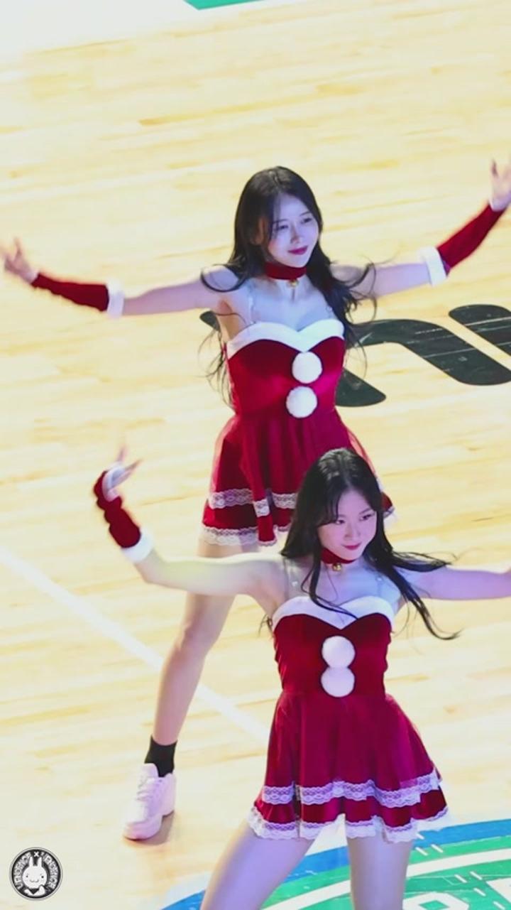 231225 치어리더 이아영 직캠 비디오 썸네일 이미지