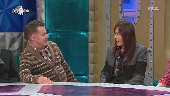 라디오스타.E360.140101.720p-HANrel (김성주, 로버트할리, 김경호, 수빈) 비디오 썸네일 이미지