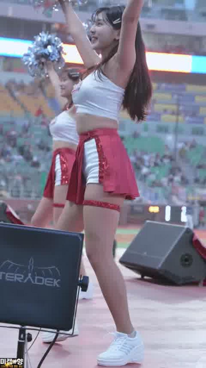 230414 치어리더 목나경 직캠 (1) 비디오 썸네일 이미지