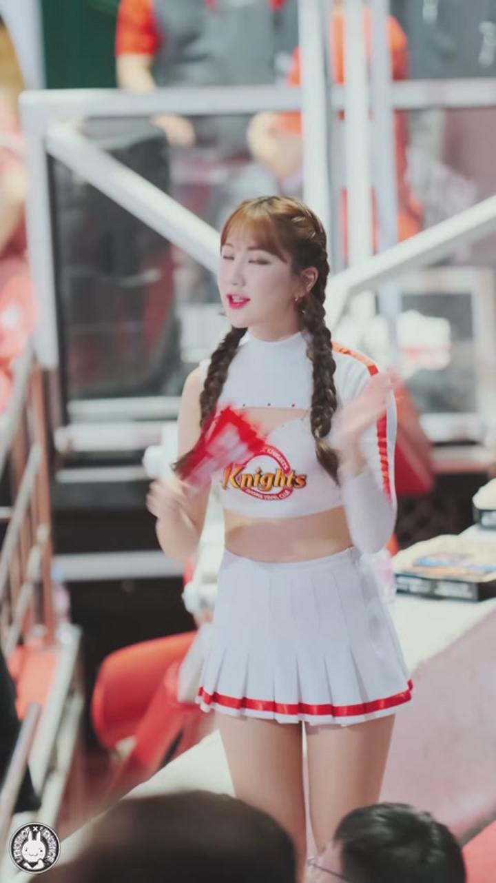 200201 치어리더 박은수 직캠 비디오 썸네일 이미지