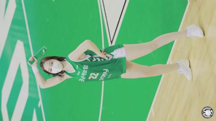 220304 치어리더 하지원 직캠 비디오 썸네일 이미지