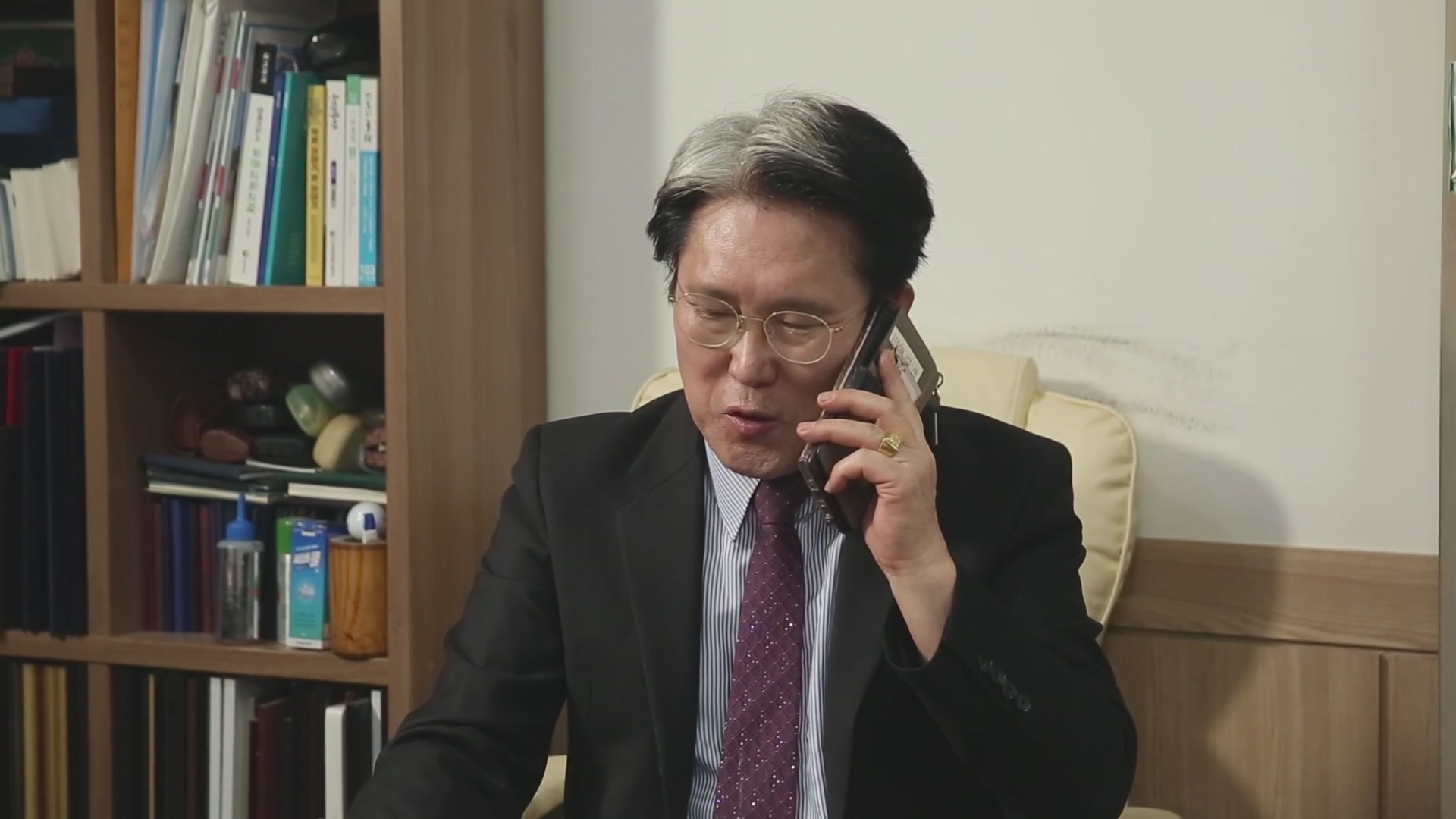 거ㅁ1줄으로 뒤엉킨 ㅇ1야기 악어와 악어새