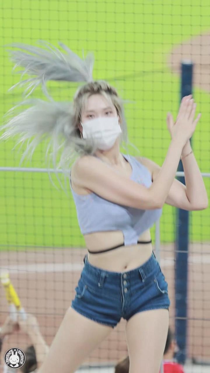 210822 치어리더 김현지 직캠 비디오 썸네일 이미지