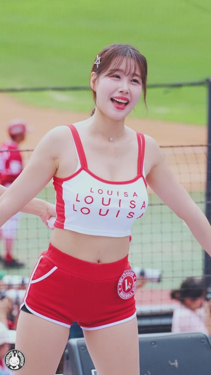 240922 치어리더 김도아 직캠 (2) 비디오 썸네일 이미지