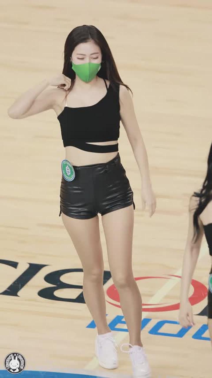 210201 치어리더 정다혜 직캠 비디오 썸네일 이미지
