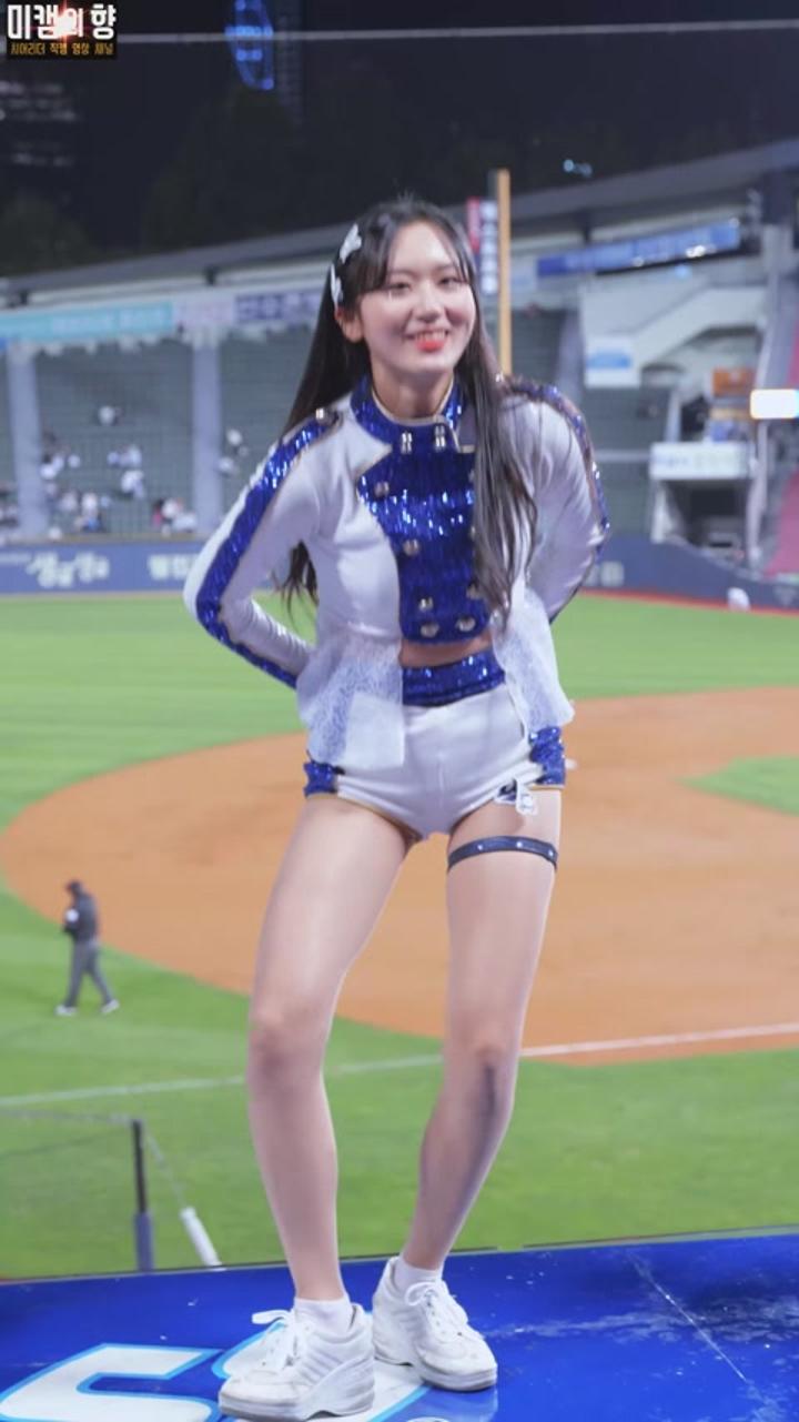 221006 치어리더 김가영 직캠 (1) 비디오 썸네일 이미지