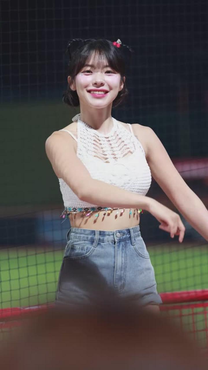 치어리더 이다혜 직캠 Cheerleader (105) 비디오 썸네일 이미지