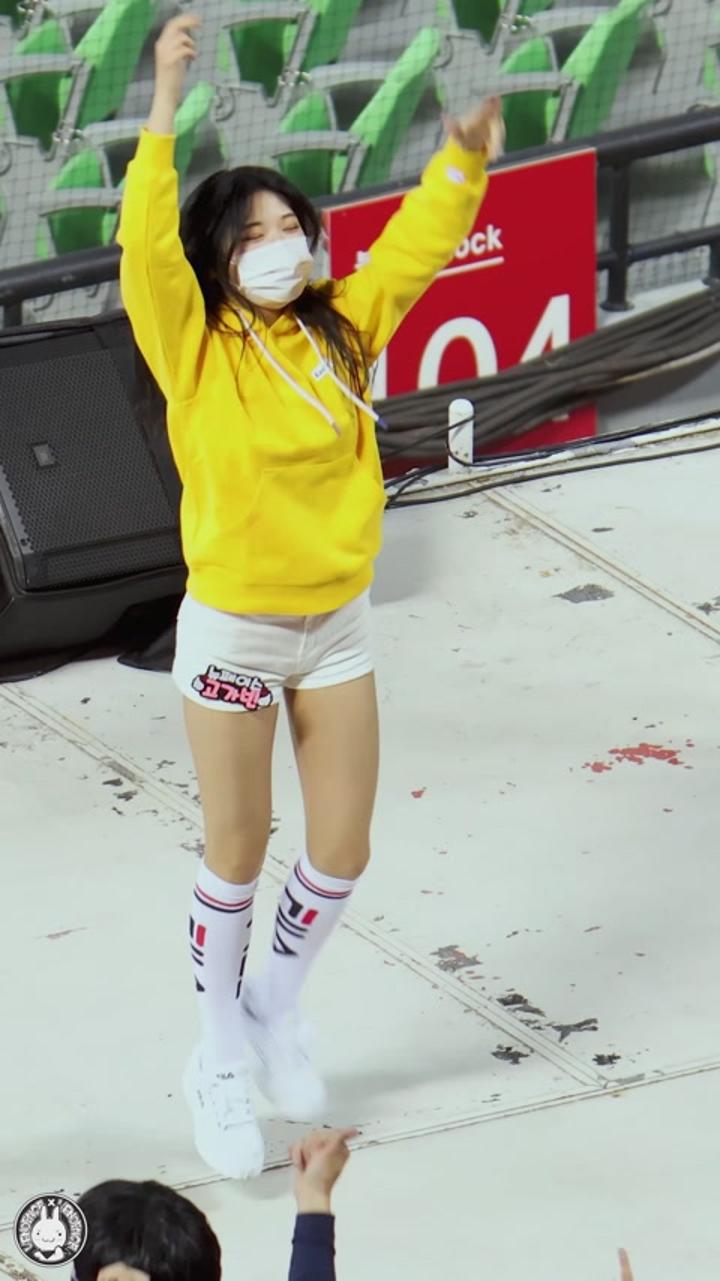 210408 치어리더 고가빈 직캠 (1) 비디오 썸네일 이미지