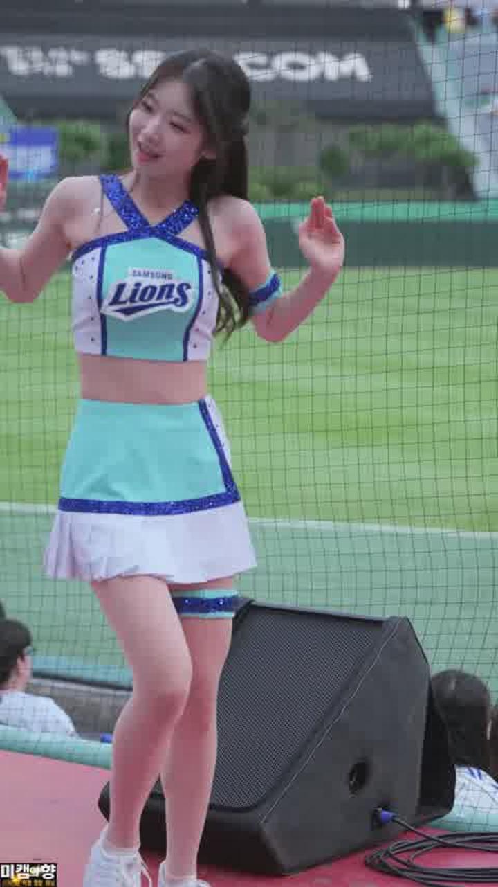 230530 치어리더 고정현 직캠 (4) 비디오 썸네일 이미지