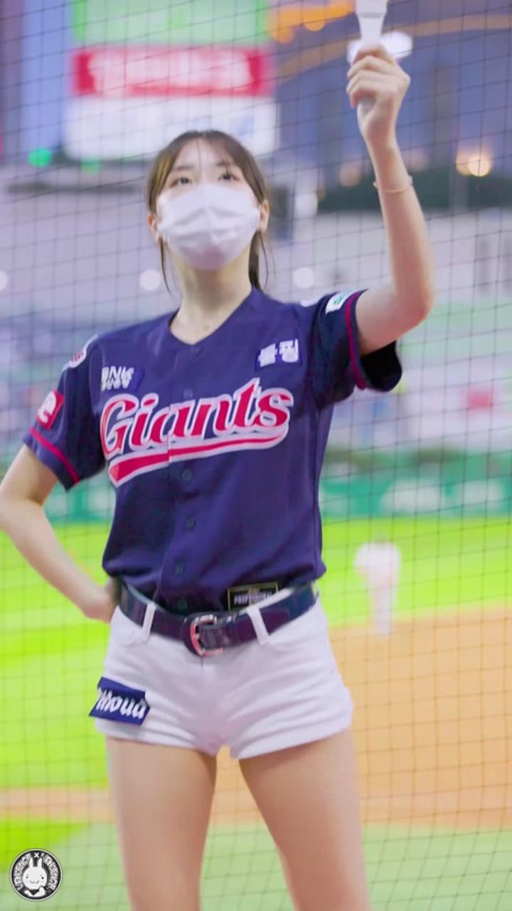 210704 치어리더 안지현 직캠 비디오 썸네일 이미지
