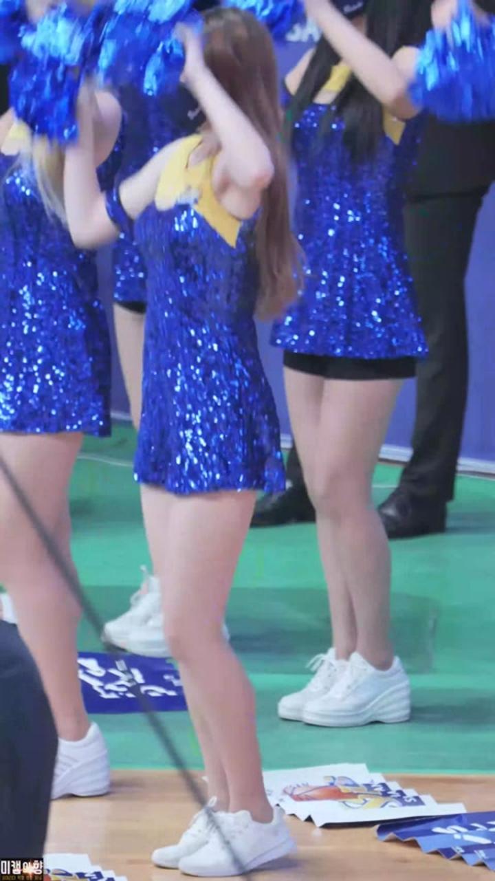 221121 치어리더 김수진 직캠 (2) 비디오 썸네일 이미지