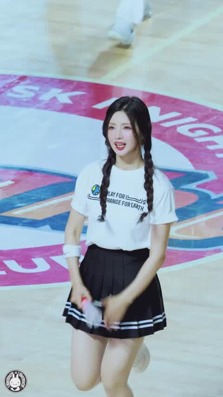240120 치어리더 김정원 직캠 비디오 썸네일 이미지