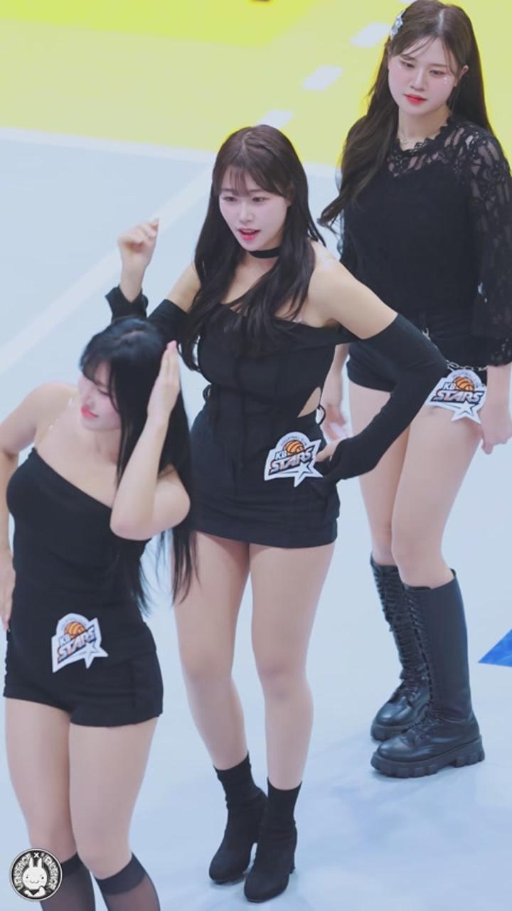 241109 치어리더 김도아 직캠 (2) 비디오 썸네일 이미지