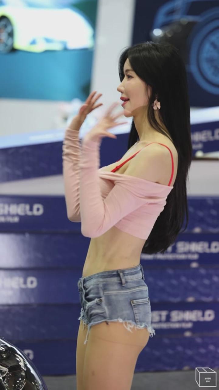 레이싱 모델 민한나 (racing model Min hanna) 직캠 (32) 비디오 썸네일 이미지