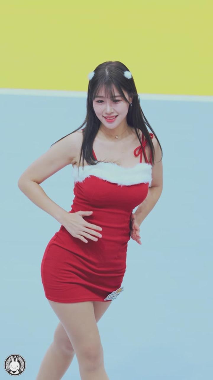 231223 치어리더 김도아 직캠 비디오 썸네일 이미지