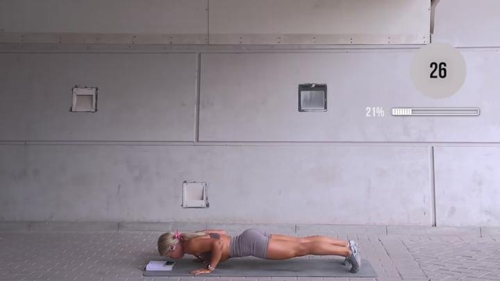 전신운동.30_40 MIN FREAKY FRIDAY HIIT WORKOUT - Full Body, No Equipment, No Repeat 비디오 썸네일 이미지