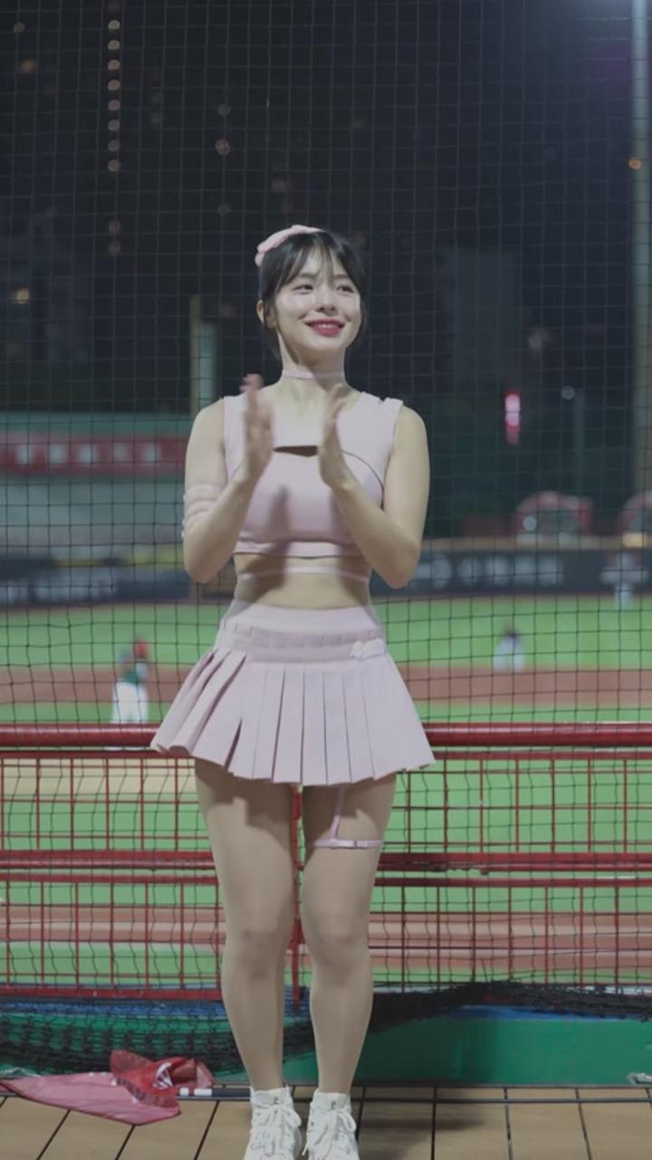 240503 치어리더 이다혜 (3) 비디오 썸네일 이미지