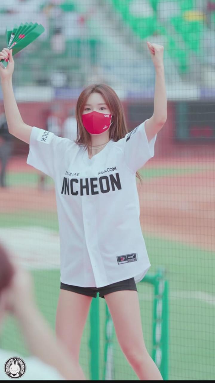 210523 치어리더 유보영 직캠 비디오 썸네일 이미지
