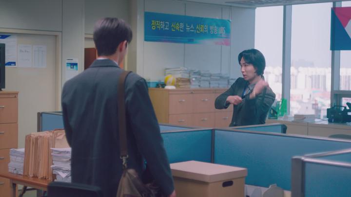 스물다섯 스물하나.E15.220402.1080p.NF.WEB-DL.DDP2.0.x264-REVOLT 비디오 썸네일 이미지