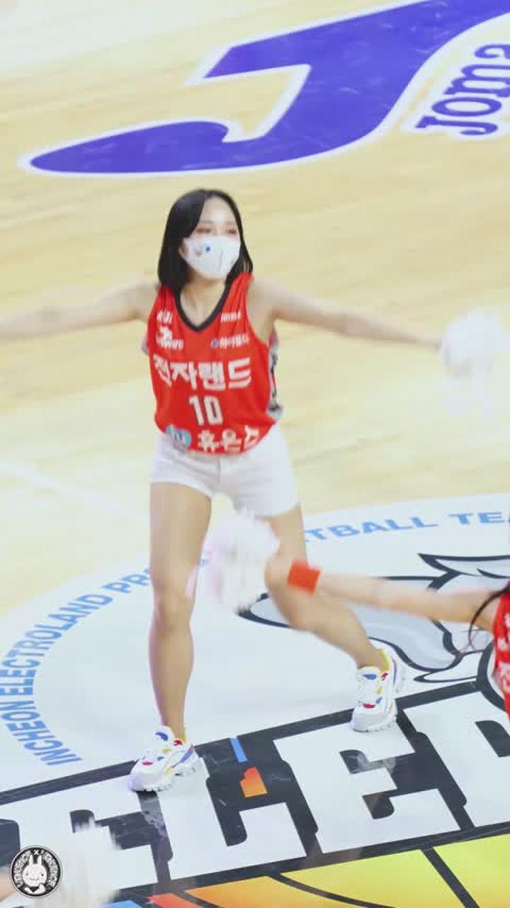 210401 치어리더 박성은 직캠 (2) 비디오 썸네일 이미지