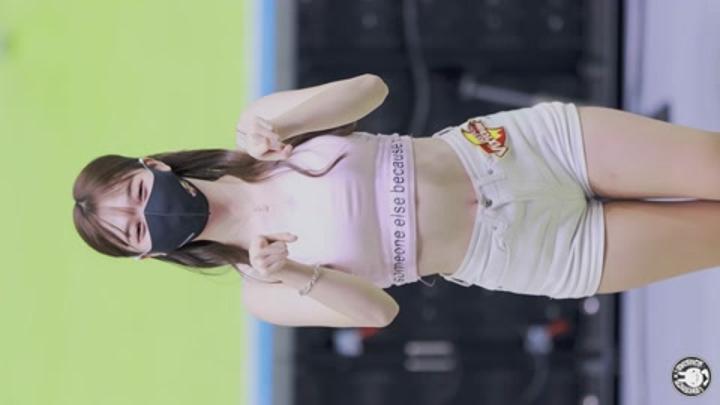 220121 치어리더 유수아 직캠 비디오 썸네일 이미지