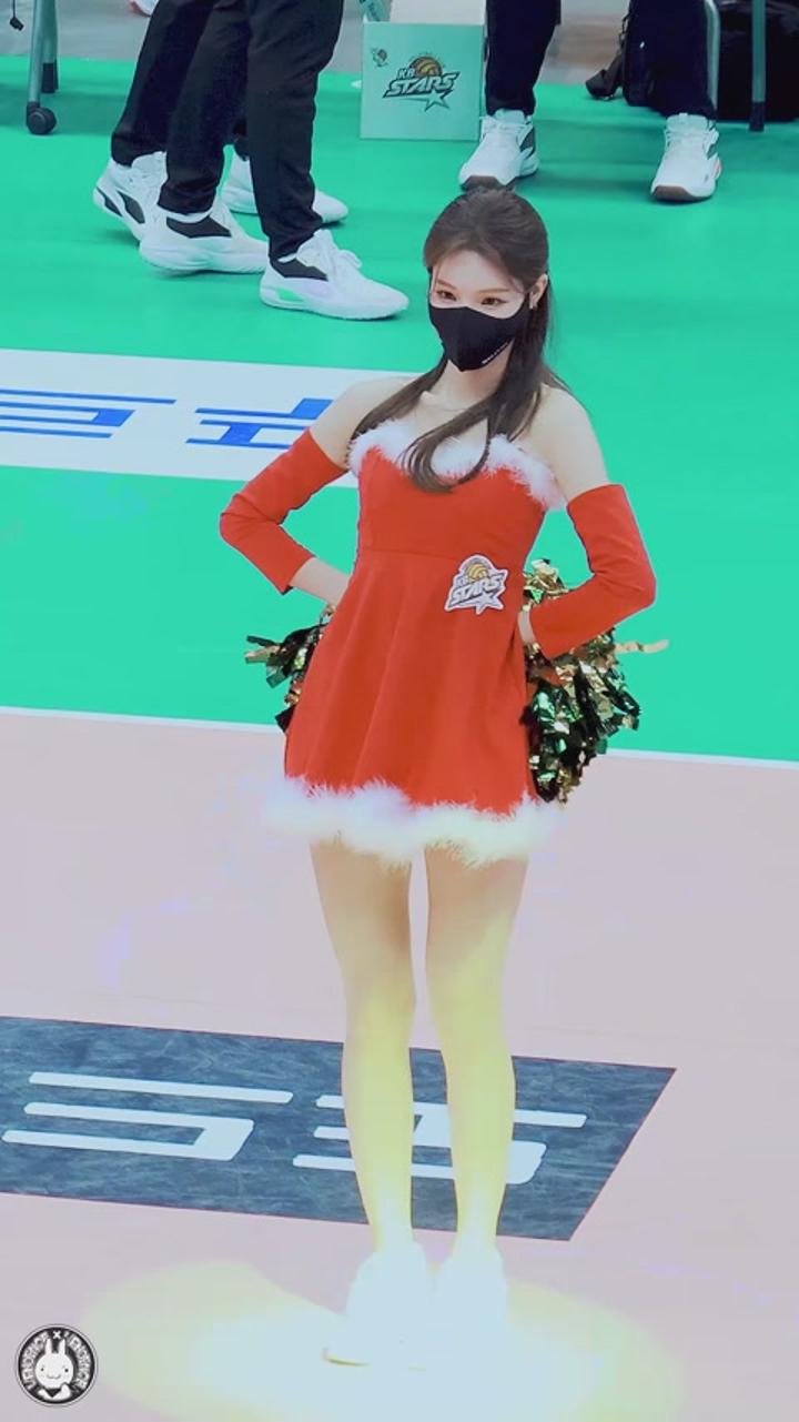 211223 치어리더 유보영 직캠 비디오 썸네일 이미지