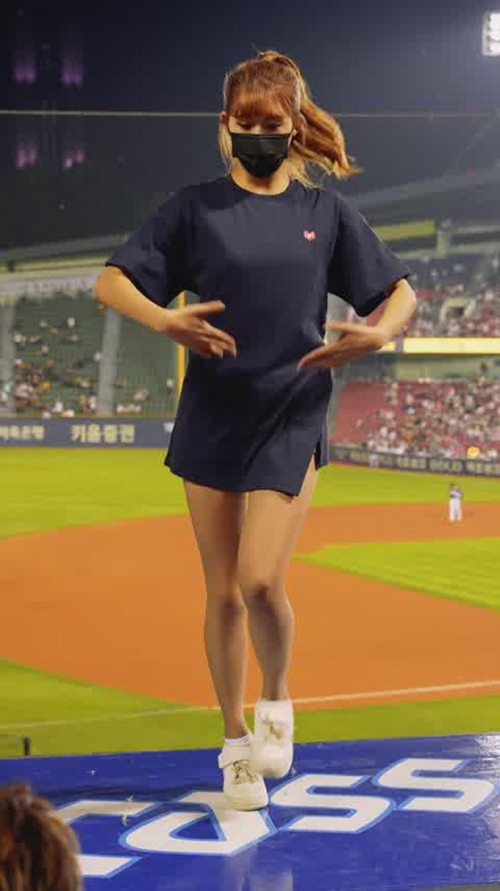 220610 치어리더 안혜지 직캠 (1) 비디오 썸네일 이미지