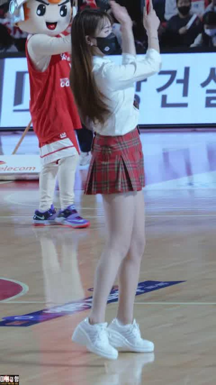 221116 치어리더 박혜린 직캠 (2) 비디오 썸네일 이미지