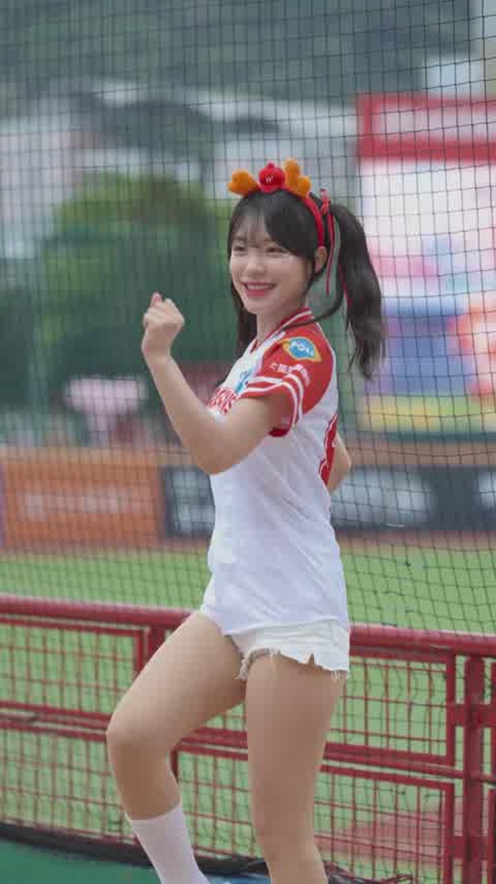 치어리더 이다혜 직캠 Cheerleader (141) 비디오 썸네일 이미지
