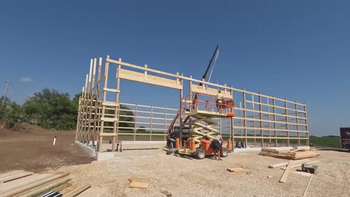 Full Building Frame from Start to Finish 2 guys 4 days 비디오 썸네일 이미지