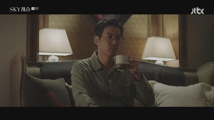 [sky 캐슬 6회] NEXT 1080P [초고화질]  염정아 정준호 이태란 최원영 윤세아 김병철 오나라 조재윤 김서영 [sky캐슬6회.sky캐슬6회.스카이캐슬6회.스카이캐슬6회] 비디오 썸네일 이미지