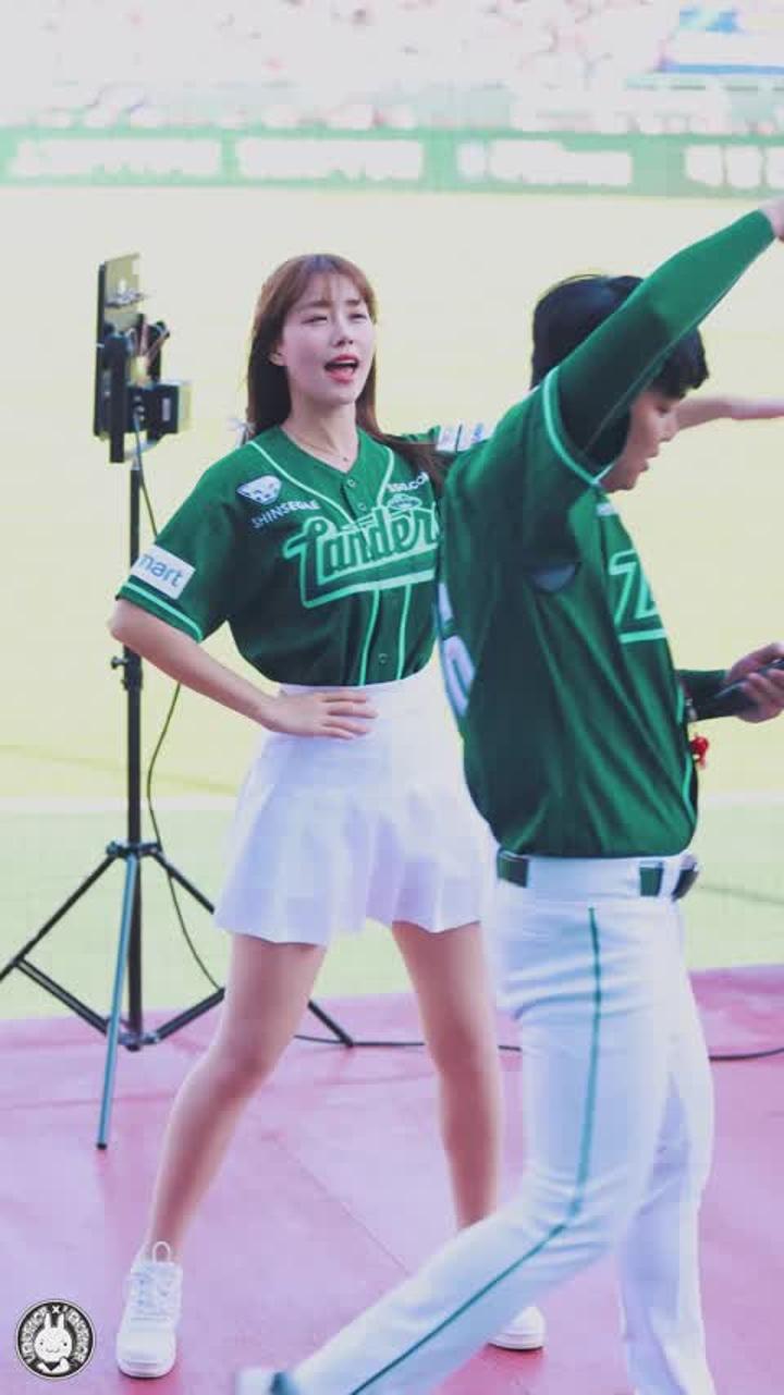 240427 치어리더 김도아 직캠 (5) 비디오 썸네일 이미지