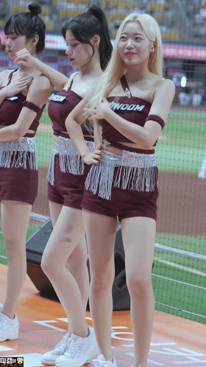 230604 치어리더 이예빈 직캠 (6) 비디오 썸네일 이미지