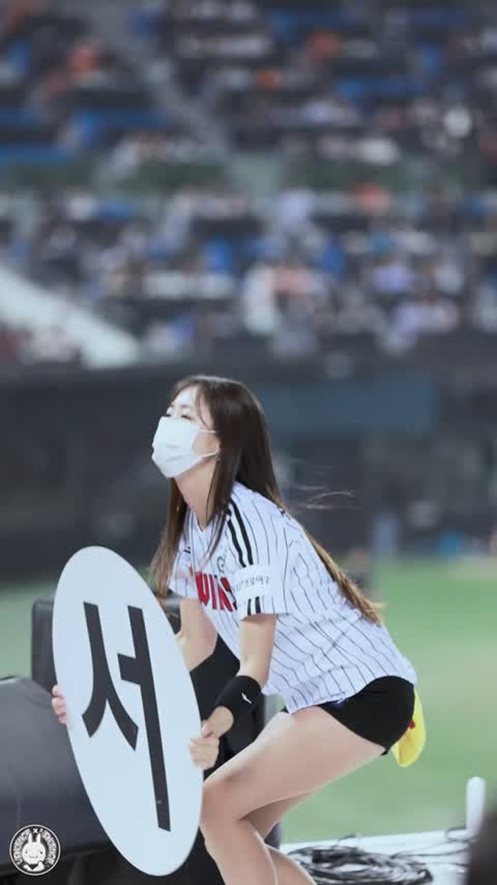 220511 치어리더 정다혜 직캠 비디오 썸네일 이미지