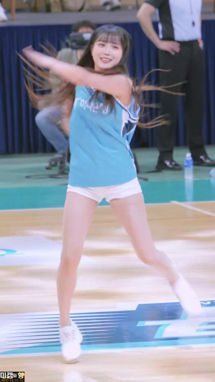 230227 치어리더 변하율 직캠 (2) 비디오 썸네일 이미지