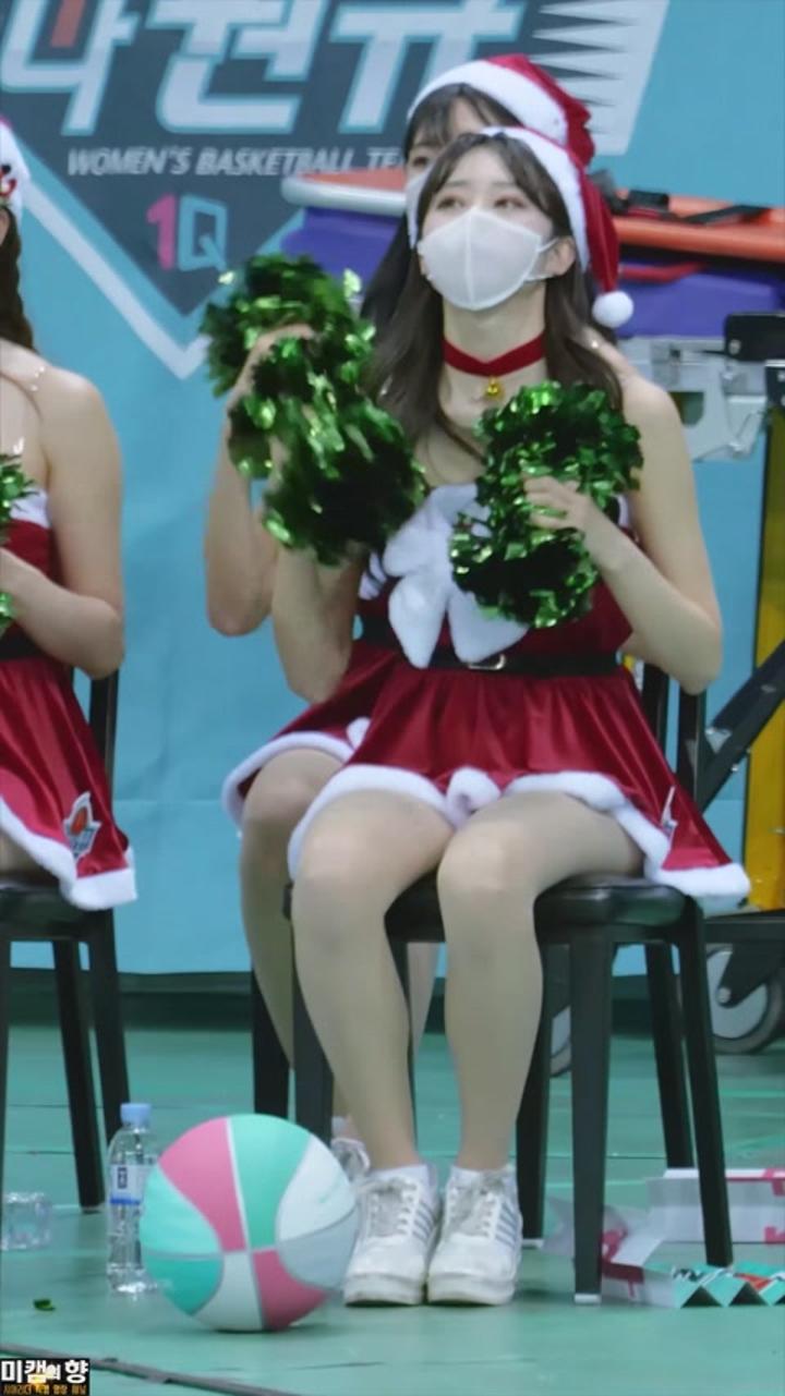 221224 치어리더 정가예 직캠 비디오 썸네일 이미지