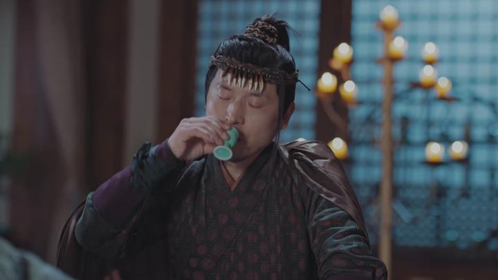 공략냉소주 2025 17화 비디오 썸네일 이미지