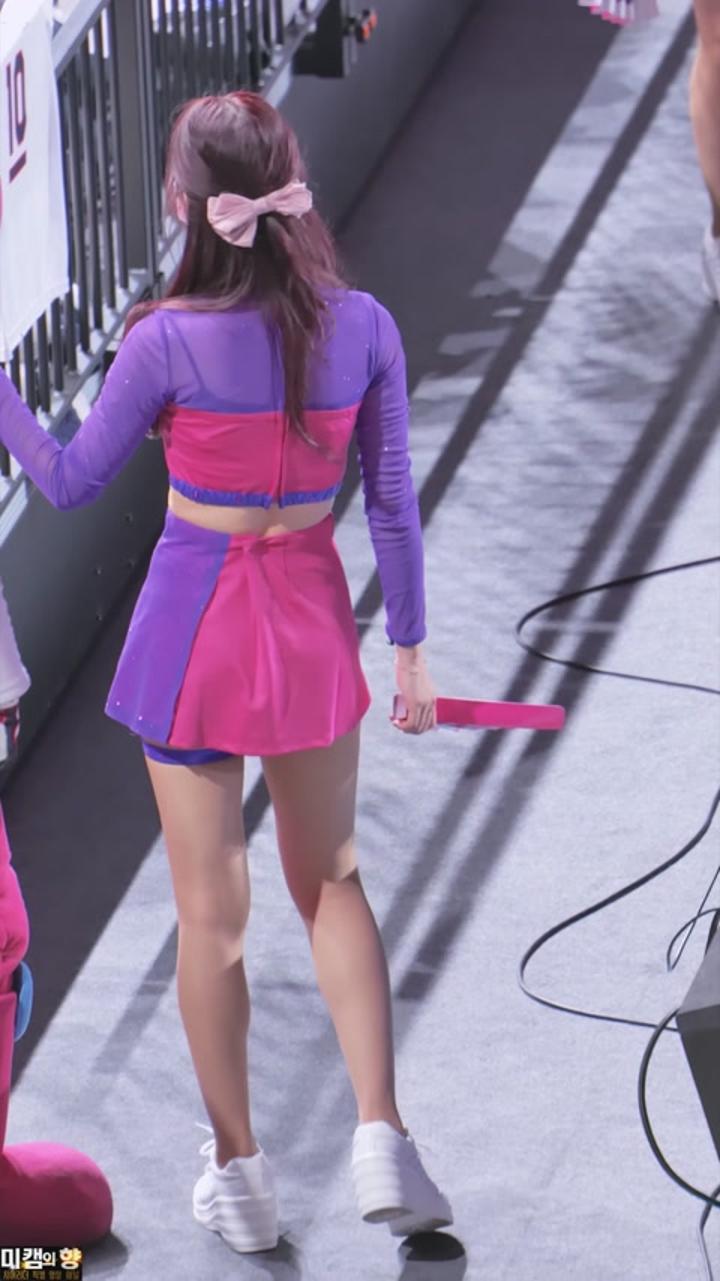 221125 치어리더 허수미 직캠 비디오 썸네일 이미지