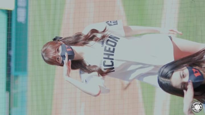 220410 치어리더 김도아 직캠 (3) 비디오 썸네일 이미지