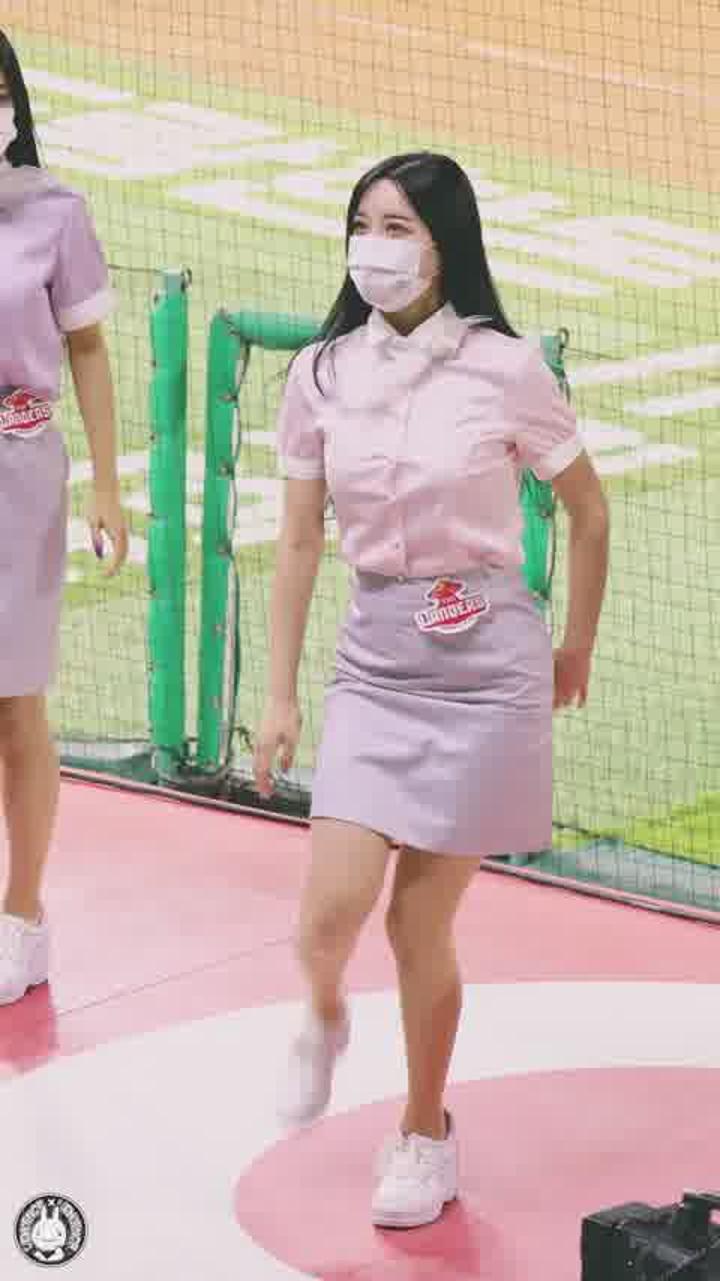210517 치어리더 안이랑 직캠 (3) 비디오 썸네일 이미지