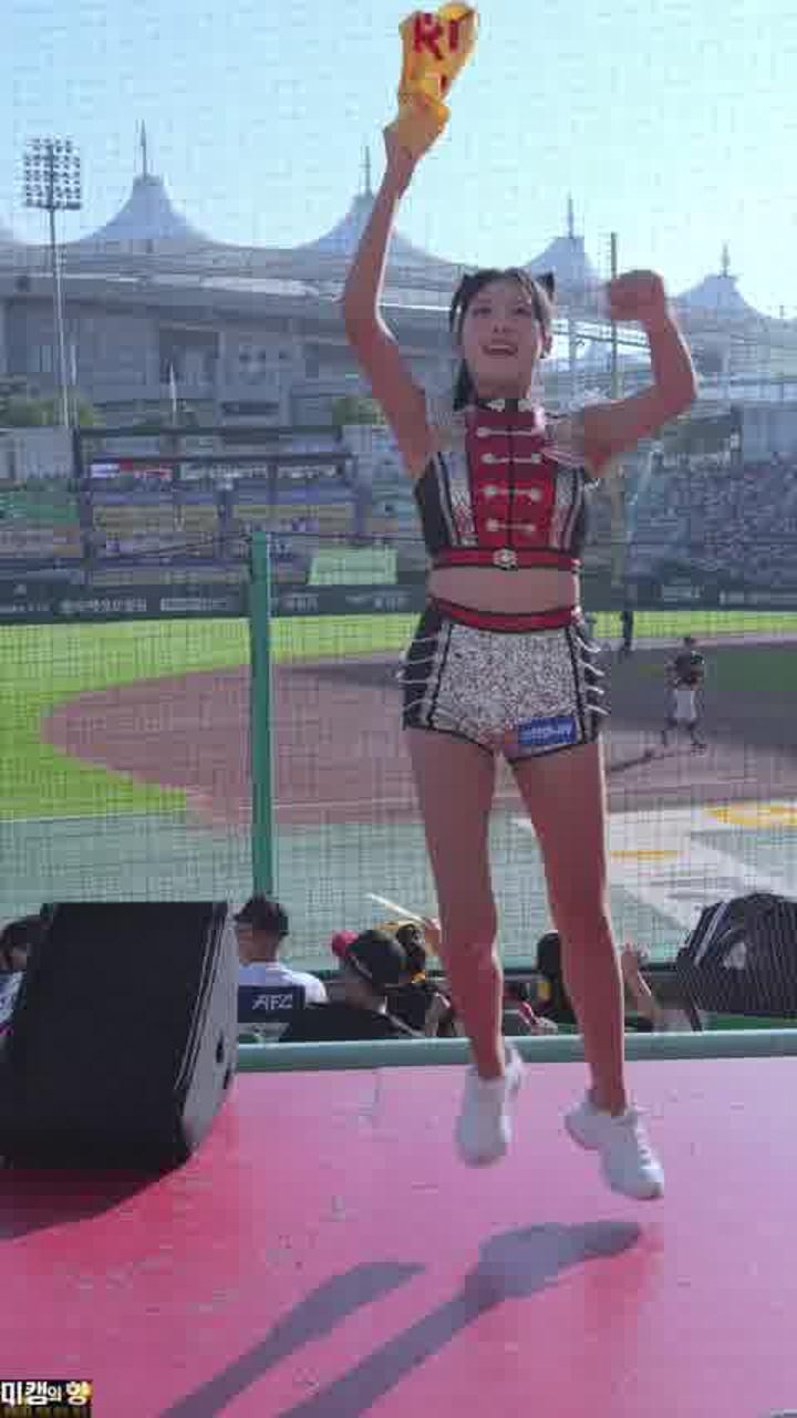 230820 치어리더 김이서 직캠 (1) 비디오 썸네일 이미지