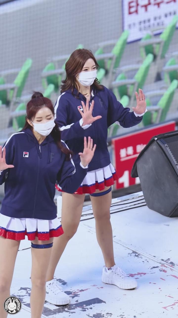 210413 치어리더 허은미 직캠 비디오 썸네일 이미지