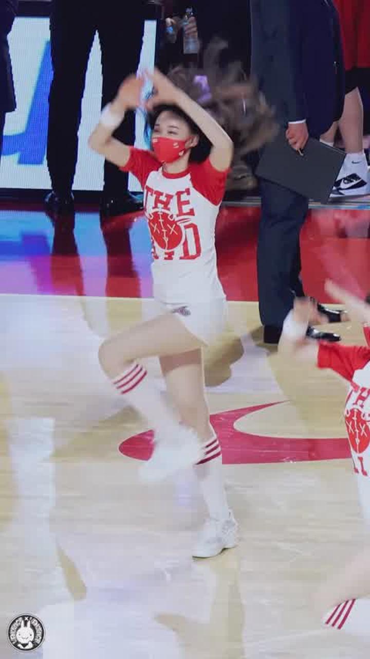 210404 치어리더 김민지 직캠 (1) 비디오 썸네일 이미지